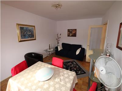 Apartament 3 camere, etaj 4 cu acoperis + termopane sud   P