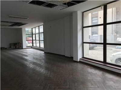 Spatiu comercial de inchiriat in spate la Finante