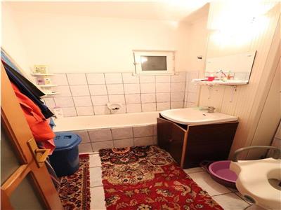 Apartament 3 camere, etaj 3 , zona Petre Liciu