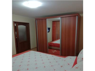 Apartament 2 camere, etaj 3 cu acoperis, zona Lidl  Centru