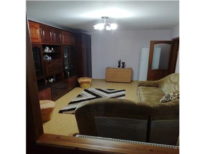 Apartament 2 camere, etaj 3 cu acoperis, zona Lidl  Centru