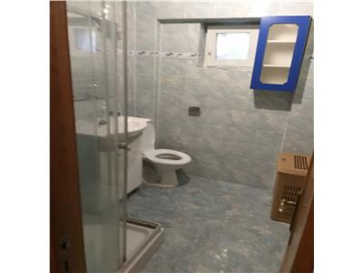 Apartament 3 camere, CT+AC, etaj 3, zona Scoala 10