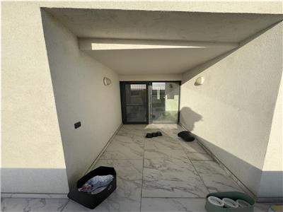 Penthouse ultramodern, curte,etaj 2, mobilat+ utilat premium