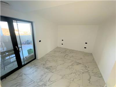 Penthouse ultramodern, curte,etaj 2, mobilat+ utilat premium