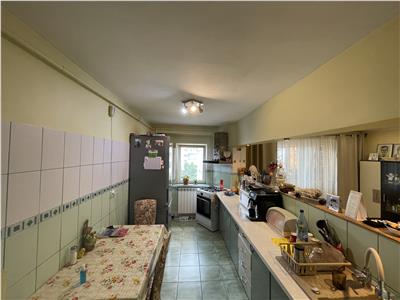 Apartament 3 camere, mobilat + utilat, CT + AC,zona Dogan