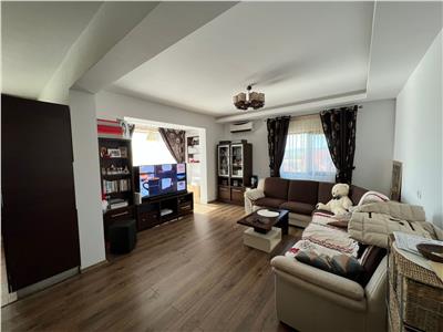 Apartament 3 camere, etaj 2, doua boxe, parcare, mobilat si utilat