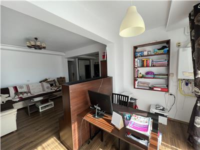 Apartament 3 camere, etaj 2, doua boxe, parcare, mobilat si utilat
