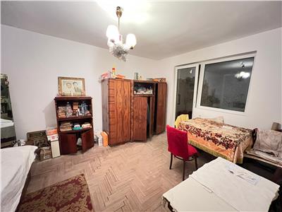 Apartament 2 camere, parter, zona centrala, fara imbunatatiri