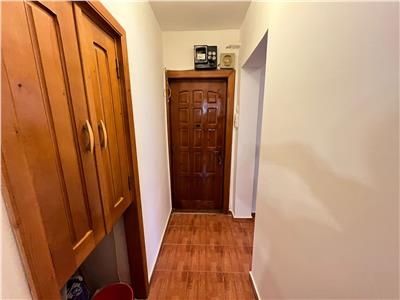Apartament 2 camere, 54mp, etaj 4 cu acoperis, mobilat