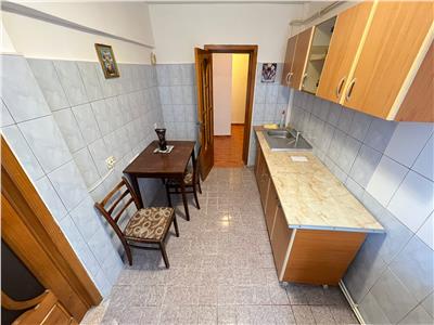 Apartament 2 camere, 54mp, etaj 4 cu acoperis, mobilat
