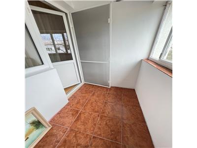 Apartament 2 camere, 54mp, etaj 4 cu acoperis, mobilat