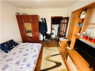 Apartament 2 camere, etaj 4, zona Mausoleu Sud