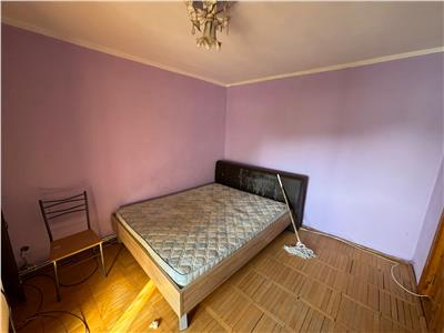 Apartament 2 camere, etaj 2, zona Unirea Principatelor