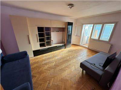 Apartament 2 camere, etaj 2, zona Unirea Principatelor