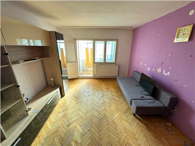 Apartament 2 camere, etaj 2, zona Unirea Principatelor