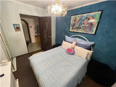 Apartament 3 camere, et 2/4,zona Panduri