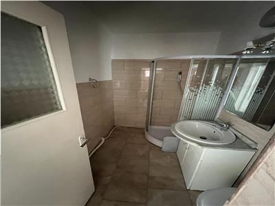 Apartament 2 camere, etaj 2(lift), zona Brailei Kaufland
