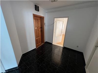 Apartament 2 camere, etaj 2(lift), zona Brailei Kaufland