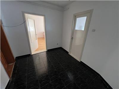 Apartament 2 camere, etaj 2(lift), zona Brailei Kaufland