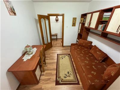 Apartament 3 camere, parter,  Inspectoratul Scolar, mobilat si utilat