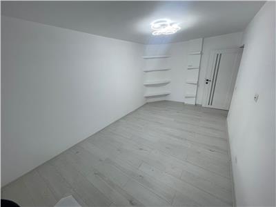 Apartament 2 camere,Gara,parter/3 ,complet renovat