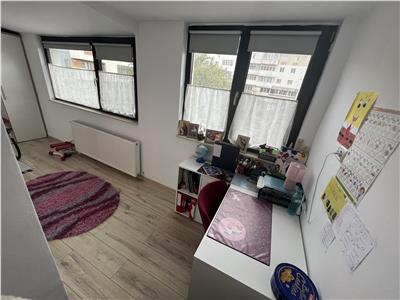 Apartament premium 3 camere,etaj 1, zona Brailei  Kaufland