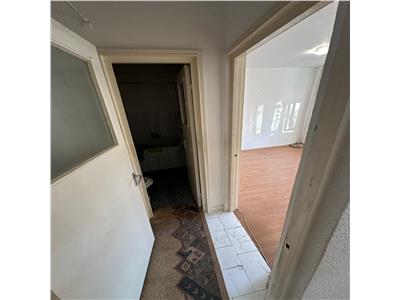 Apartament 2 camere, Gara, scoala nr 7,45 mp , et 3/4