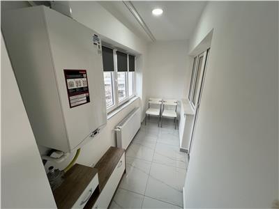 Apartament 2 camere renovat,etaj 4, ULTRACENTRAL  Cuza Voda