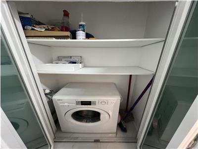Apartament 2 camere renovat,etaj 4, ULTRACENTRAL  Cuza Voda