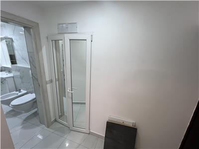 Apartament 2 camere renovat,etaj 4, ULTRACENTRAL  Cuza Voda