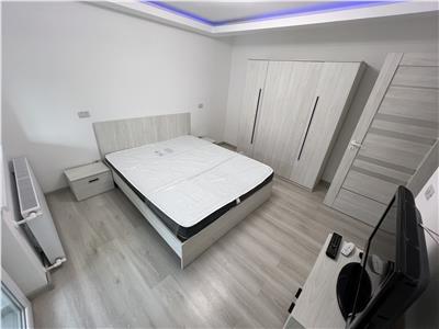 Apartament 2 camere renovat,etaj 4, ULTRACENTRAL  Cuza Voda
