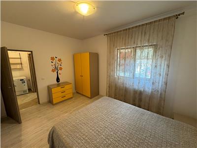 Apartament 3 camere, parter, mobilat , utilat + parcare proprie