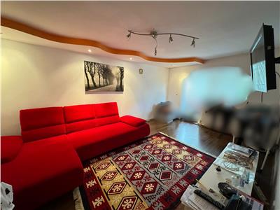 Apartament 2 camere, etaj 2/3, hol patrat, logie + balcon, Brailei