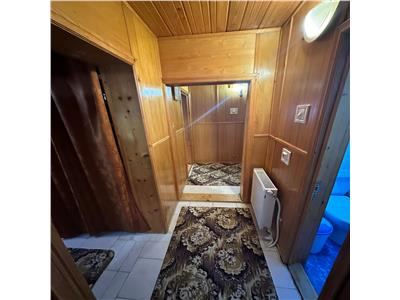 Apartament 3 camere, LIDL centru ,et 3/3, cu acoperis,70 mp