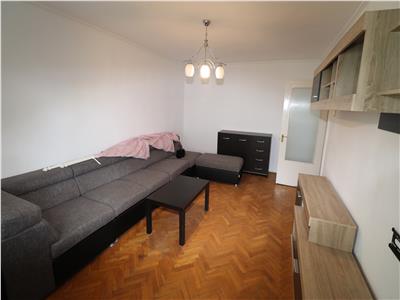 Apartament 3 camere, zona Rix Ceasu Rau, CT, etaj 8, de vanzare