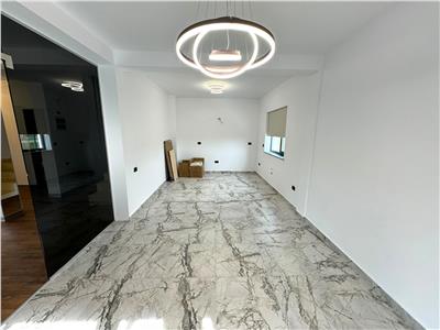 Casa P+1 cu finisaje de top de vanzare in Cartier Dr. Carnabel