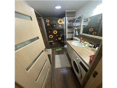 Spatiu comercial, str Bucegi STRADALVAD COMERCIAL,103 mp