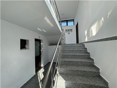 Cladire cu 3 apartamente in suprafata totala construita de 500 mp