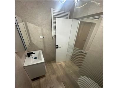Garsoniera ULTRACENTRAL ,32 mp utili, parter/4, COMPLET RENOVATA