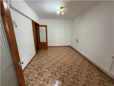 Apartament 3 camere, parter, zona Brailei  Gerald , 73 mp , liber