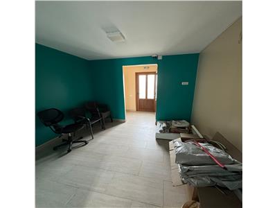 Spatiu Comercial de vanzare pe strada Crangului 101 Vanatori