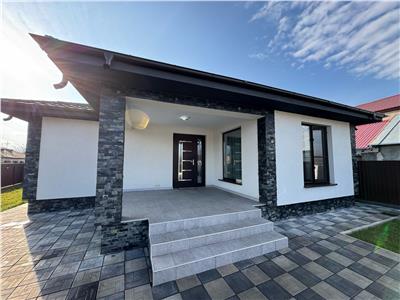 Casa de vanzare , mobilata si utilata complet, constructie noua
