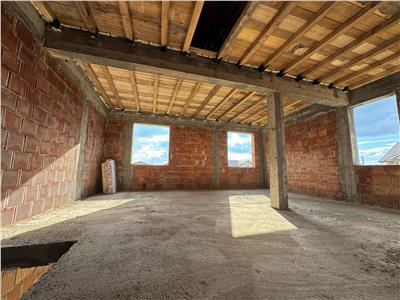 Vila P+1 duplex de vanzare in Vanatori