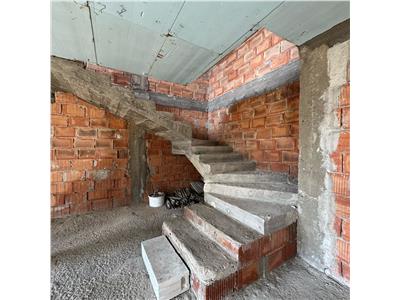 Vila P+1 duplex de vanzare in Vanatori