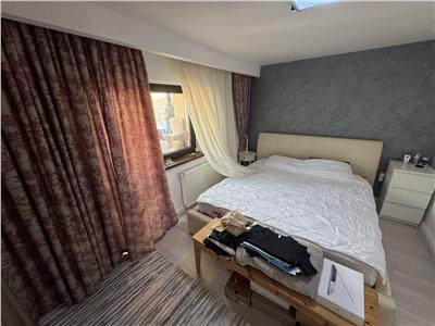 Ap 3 camere, 81 mp utili, et3/3,RECENT RENOVAT