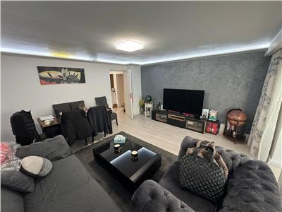 Ap 3 camere, 81 mp utili, et3/3,RECENT RENOVAT