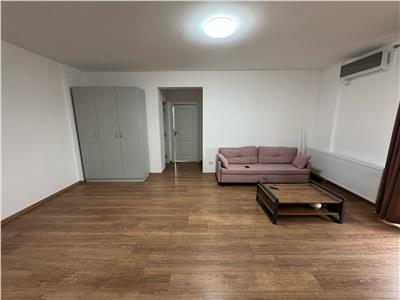 Aparament 3 camere, etaj 1, parcare proprie, bloc nou 2023