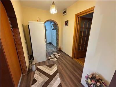 Apartament 3 camere, 92mp , etaj 4 cu acoperis, mobilat si utilat