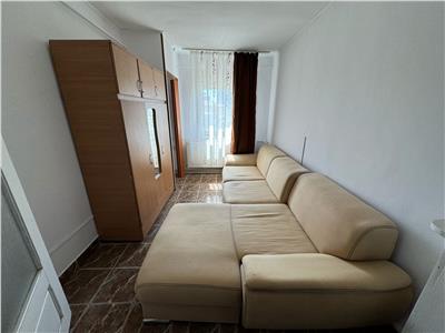 Apartament 3 camere, Bdul Brailei  Parc , etaj 4 cu acoperis
