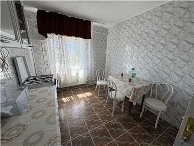 Apartament 3 camere, Bdul Brailei  Parc , etaj 4 cu acoperis